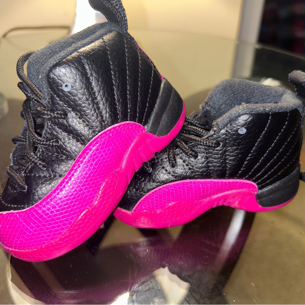 Deadly Pink 12s
